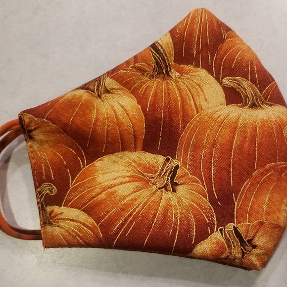 Face Mask 🎃 Halloween Thanksgiving best Earloops - Picture 3 of 5